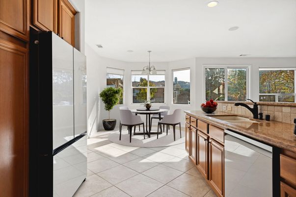 Dining room, Interior, Kitchen, Pendant Lights, Recessed Lighting