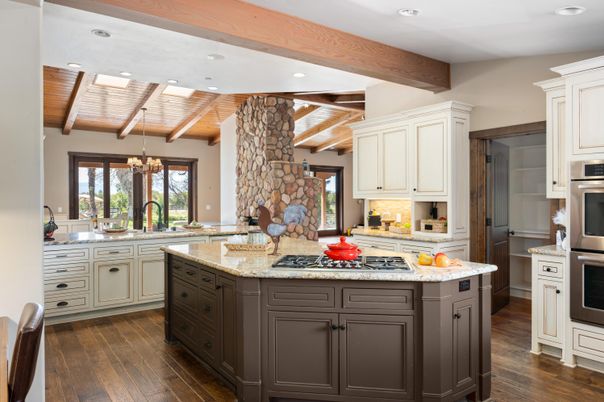 Chandelier, Interior, Kitchen, Recessed Lighting, Stainless Steel Appliances, Wooden Beams, Wooden Ceilings, Wood Texture Flooring