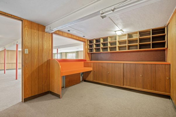 Interior, Wooden Walls