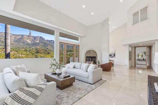 Fireplace, Interior, Living room, Recessed Lighting