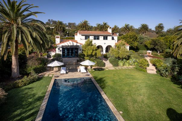 Backyard, Exterior, Pool