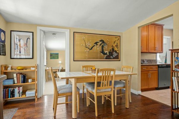 Dining room, Interior, Wood Texture Flooring