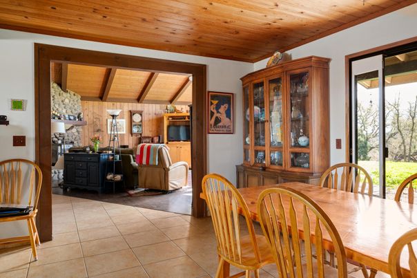 Dining room, Interior, Wooden Beams, Wooden Ceilings