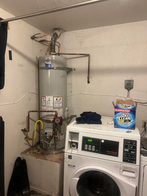 Interior, Utility Closets, Washer
