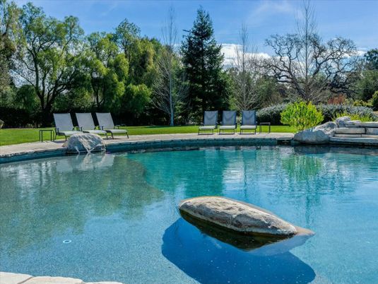 Exterior, Playground, Pool