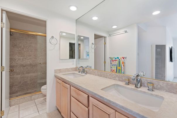 Bathroom, Dual Sink Vanities, Glass Shower, Interior, Recessed Lighting