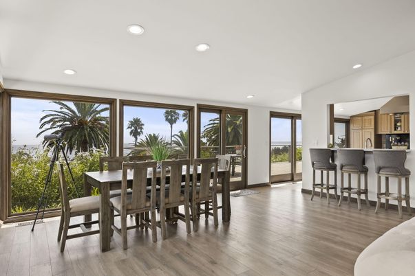 Dining room, Interior, Kitchen, Recessed Lighting, Wood Texture Flooring