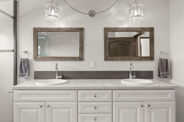 Bathroom, Dual Sink Vanities, Interior