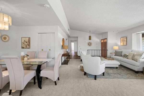 Dining room, Interior, Living room, Pendant Lights