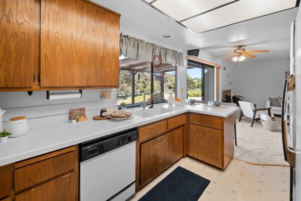 Dining room, Interior, Kitchen