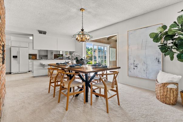 Dining room, Interior, Kitchen, Pendant Lights