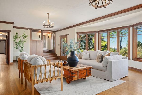 Chandelier, Interior, Living room, Wood Texture Flooring
