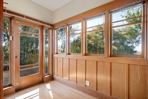 Empty room, Interior, Sun Room, Wood Texture Flooring