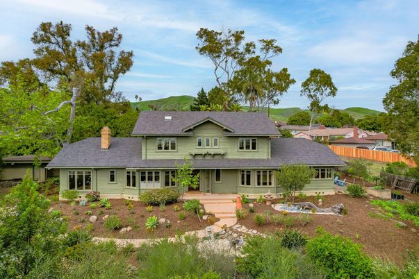 Backyard, Exterior, Facade, French Provincial