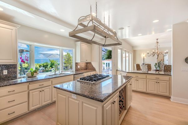 Chandelier, Interior, Kitchen, Recessed Lighting, Wood Texture Flooring