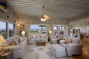 Dining room, Interior, Living room, Pendant Lights, Wooden Ceilings, Wood Texture Flooring