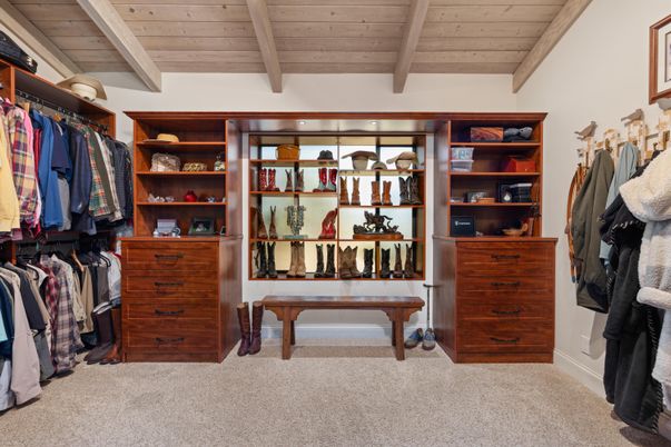 Interior, Walk-in Closets, Wooden Beams, Wooden Ceilings