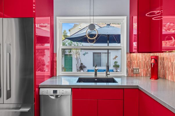 Interior, Kitchen, Pendant Lights, Stainless Steel Appliances