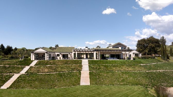 Backyard, Exterior, Facade, Farmhouse