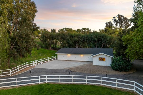 Backyard, Detached Garage, Exterior