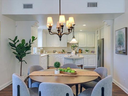 Chandelier, Dining room, Interior, Kitchen, Recessed Lighting, Wood Texture Flooring
