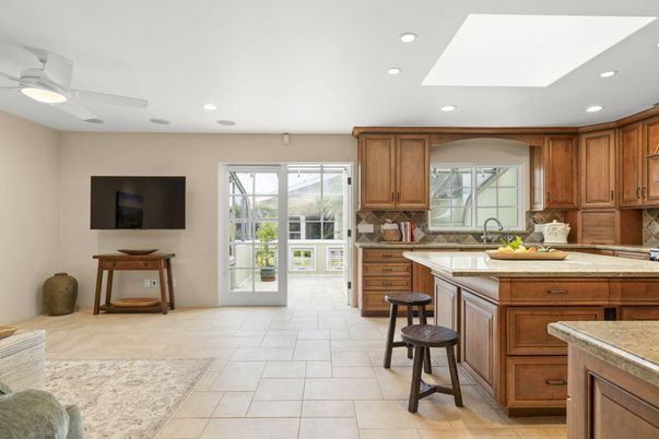 Interior, Kitchen, Recessed Lighting