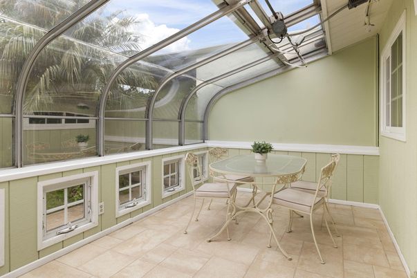 Glass Ceilings, Interior, Sun Room