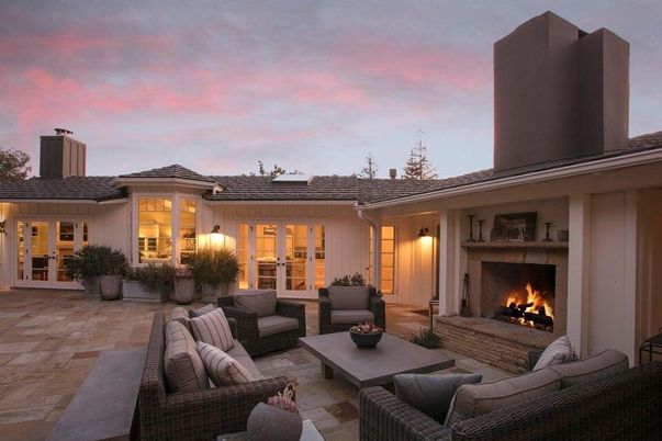Exterior, Fireplace