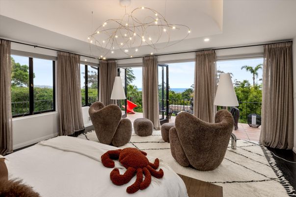 Bedroom, Interior, Pendant Lights, Recessed Lighting, Water