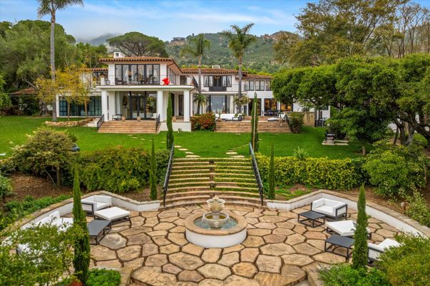 Backyard, Exterior, Facade, Spanish Mediterranean