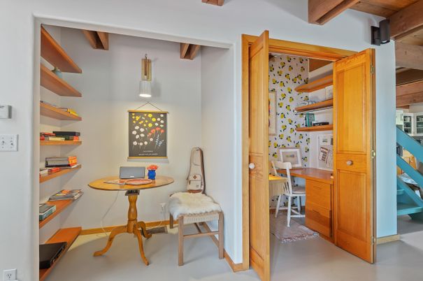 Home Office, Interior, Wooden Beams