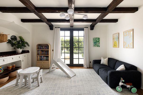 Interior, Living room, Pendant Lights, Wooden Beams