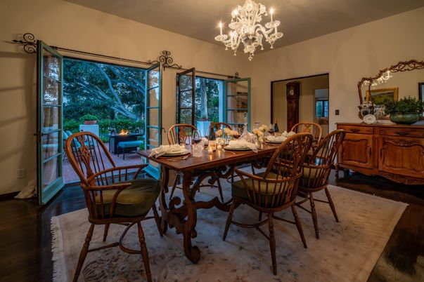 Chandelier, Dining room, Interior, Wood Texture Flooring