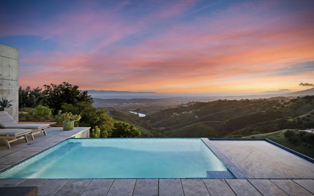 Exterior, Pool, Other