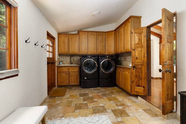Interior, Recessed Lighting, Washer