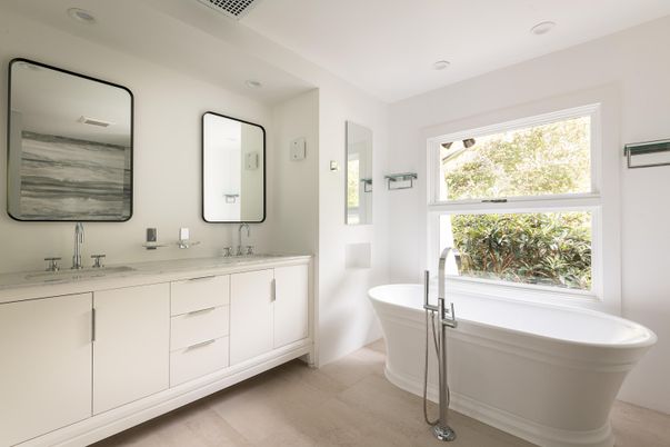 Bathroom, Dual Sink Vanities, Free Standing Baths, Interior, Recessed Lighting
