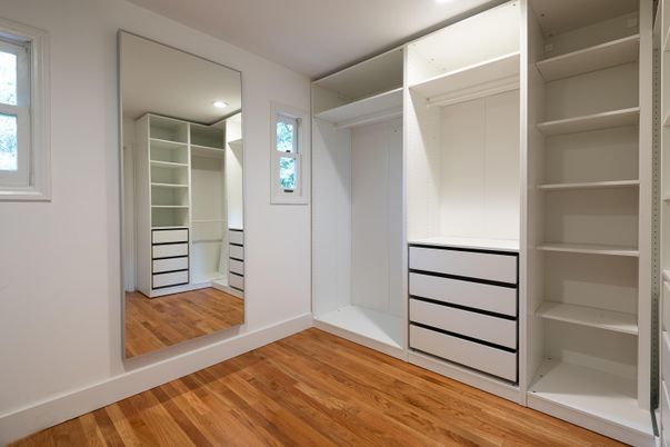Interior, Recessed Lighting, Walk-in Closets, Wood Texture Flooring
