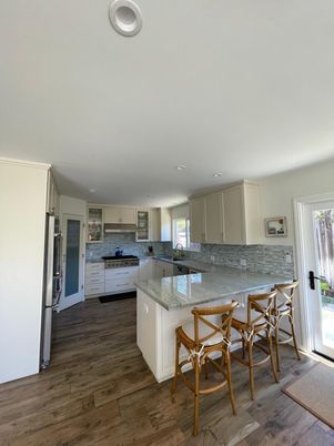 Interior, Kitchen, Recessed Lighting, Wood Texture Flooring
