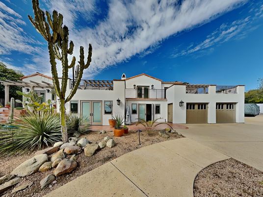 Attached, Exterior, Facade, Spanish Mediterranean