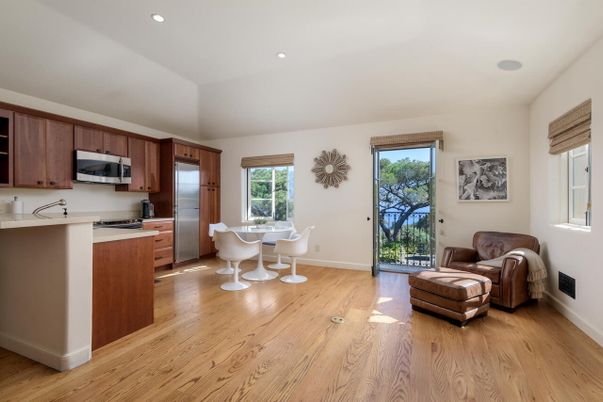 Dining room, Interior, Kitchen, Recessed Lighting, Stainless Steel Appliances, Wood Texture Flooring
