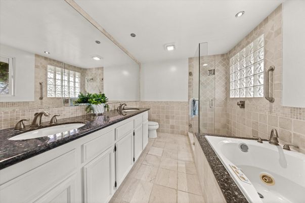 Bathroom, Dual Sink Vanities, Glass Shower, Interior, Recessed Lighting