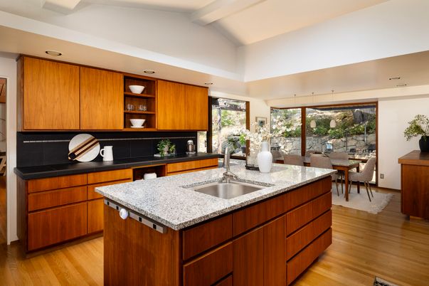 Dining room, Interior, Kitchen, Recessed Lighting, Wood Texture Flooring
