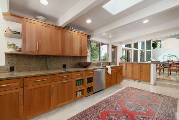 Dining room, Interior, Kitchen, Recessed Lighting, Stainless Steel Appliances