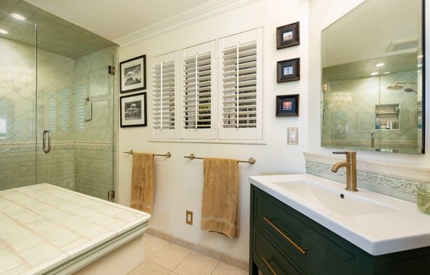 Bathroom, Glass Shower, Interior, Recessed Lighting, Tile Countertops
