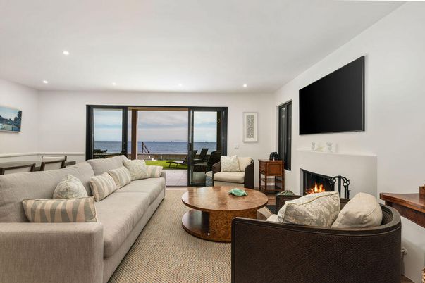 Fireplace, Interior, Living room, Recessed Lighting, Water