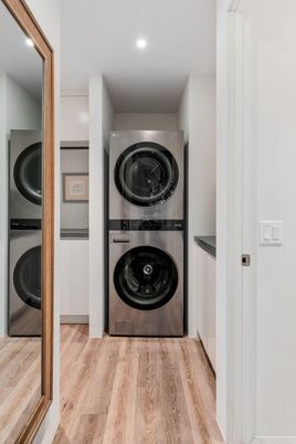 Interior, Recessed Lighting, Utility Closets, Washer, Wood Texture Flooring