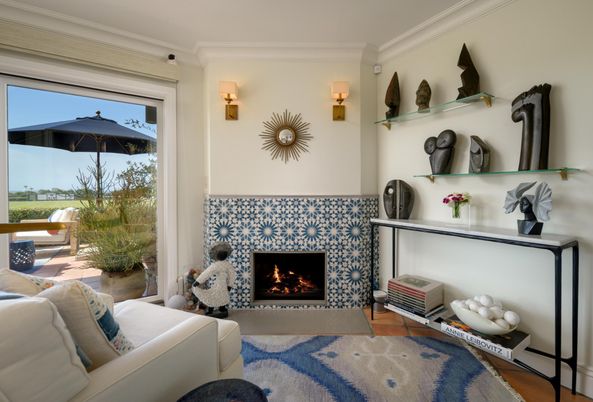 Fireplace, Interior, Living room
