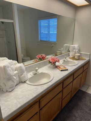Bathroom, Dual Sink Vanities, Interior, Tile Countertops