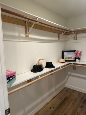 Interior, Walk-in Closets, Wood Texture Flooring