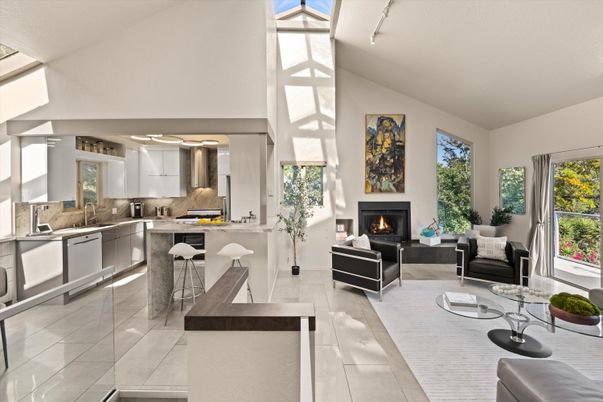 Fireplace, Interior, Kitchen, Living room